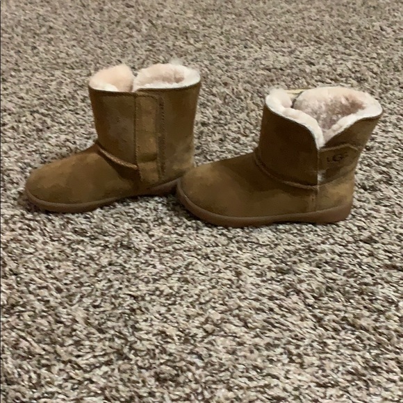 Baby UGS - Picture 2 of 4